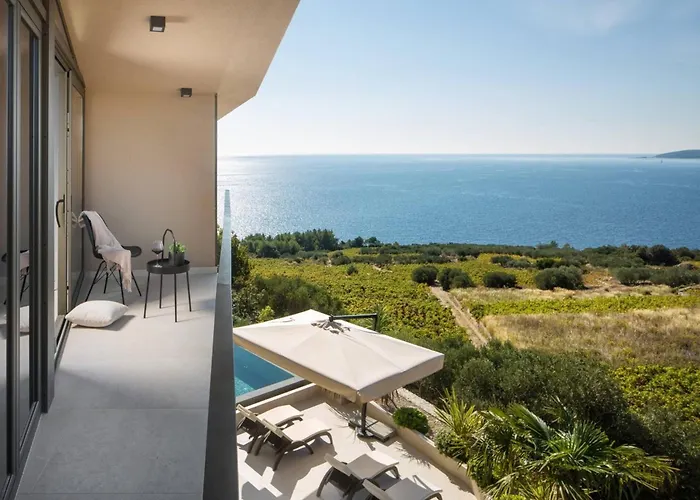 빌라 Luxury Villa Energy Orebic Peljesac With Heated Pool