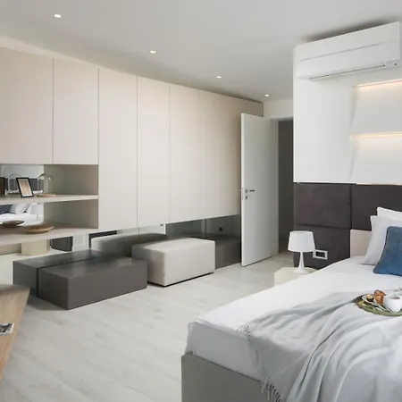 Willa Luxury Energy - Peljesac, Heated Pool, Ideal 8 Guests, Seafront *