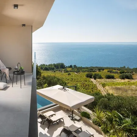 Luxury Energy - Peljesac, Heated Pool, Ideal 8 Guests, Seafront *